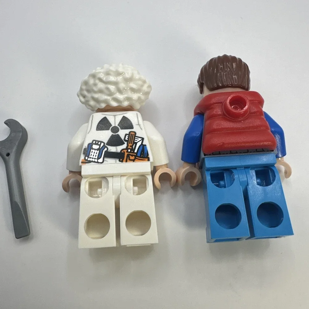 LEGO Back to the Future Doc Brown & Marty McFly 77256 SC138 SC139 Minifigures